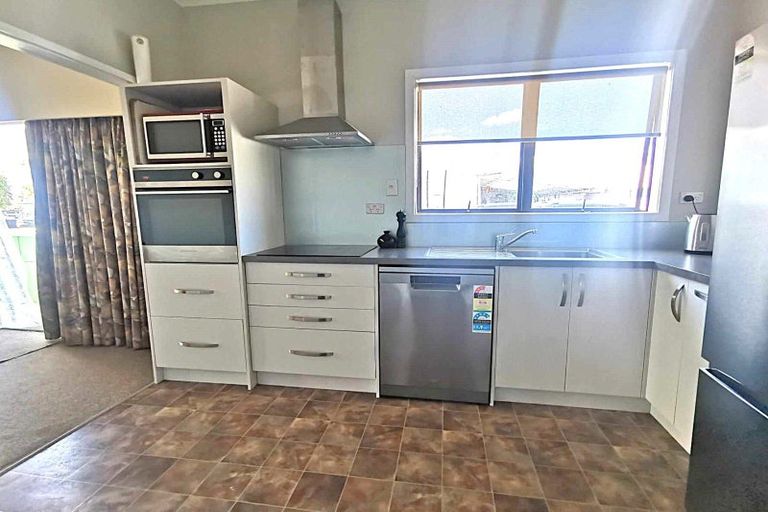 Photo of property in 89 Apatu Street, Wairoa, 4108