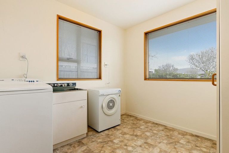 Photo of property in 15 Windsor Court, Rangiora, 7400