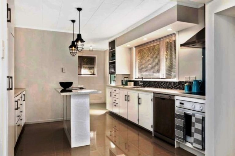 Photo of property in 71 Kamahi Street, Stokes Valley, Lower Hutt, 5019