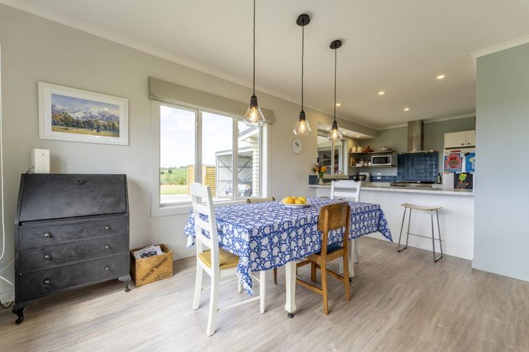 Photo of property in 39 Easons Road, Hampden, 9410