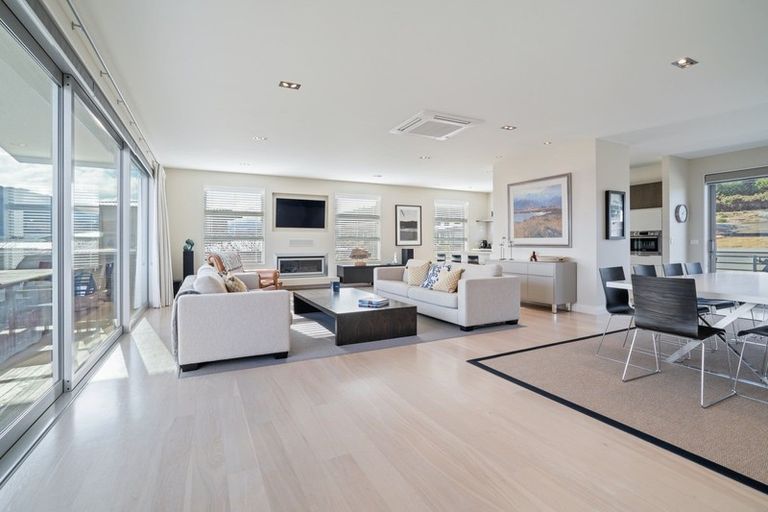 Photo of property in 6 Clearview Street, Wanaka, 9305