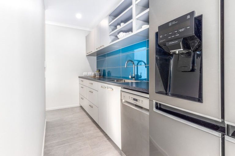 Photo of property in 7 Weatherdeck Close, Whitby, Porirua, 5024