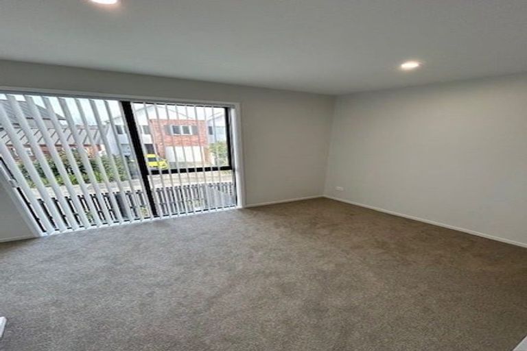 Photo of property in 11 Tima Lane, Mangere Bridge, Auckland, 2022