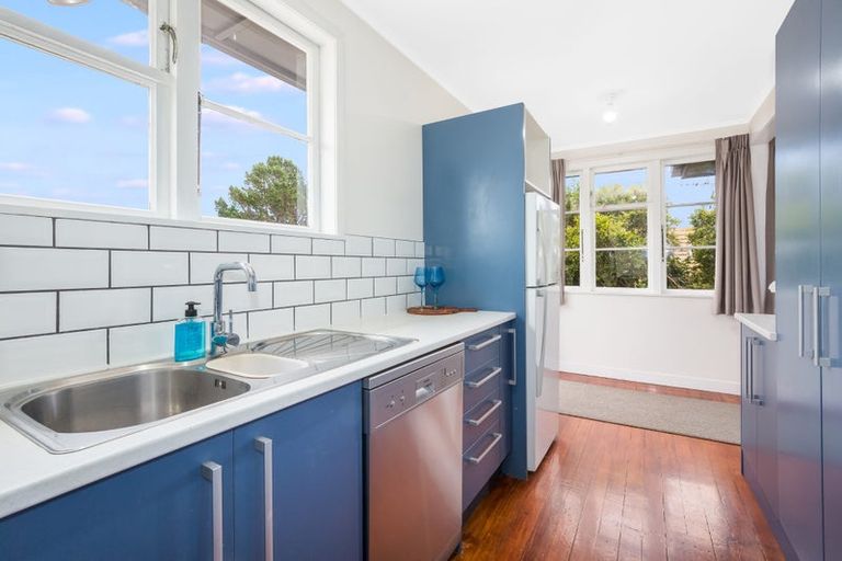 Photo of property in 3 Mitchell Grove, Ranui, Porirua, 5024