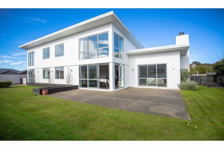 Photo of property in 7 Hoffman Court, Waikiwi, Invercargill, 9810