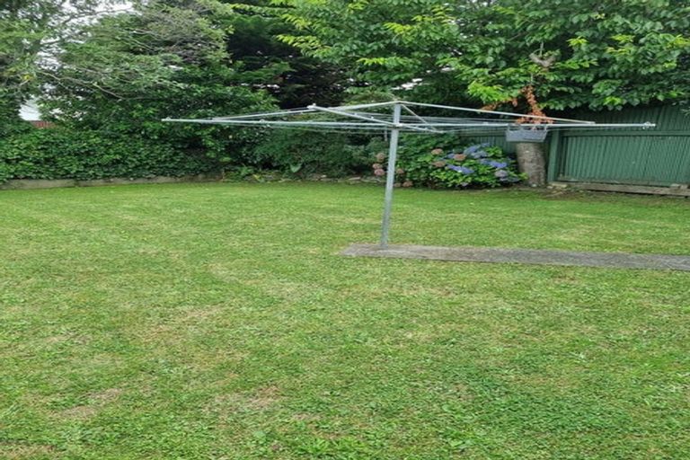 Photo of property in 1090a Fergusson Drive, Clouston Park, Upper Hutt, 5018