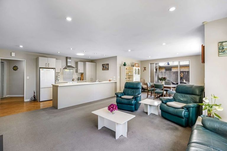 Photo of property in 121 Church Street, Rangiora, 7400