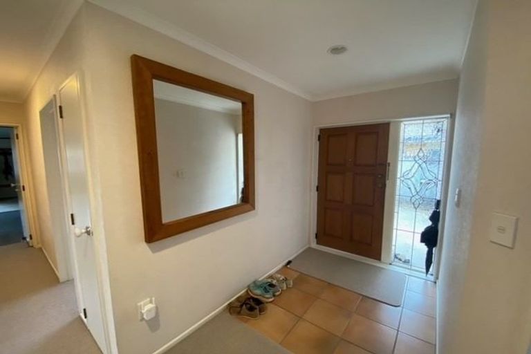 Photo of property in 11 Denny Hulme Drive, Mount Maunganui, 3116