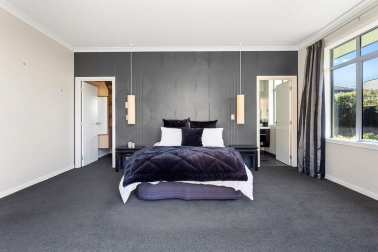 Photo of property in 5 Applefield Court, Northwood, Christchurch, 8051