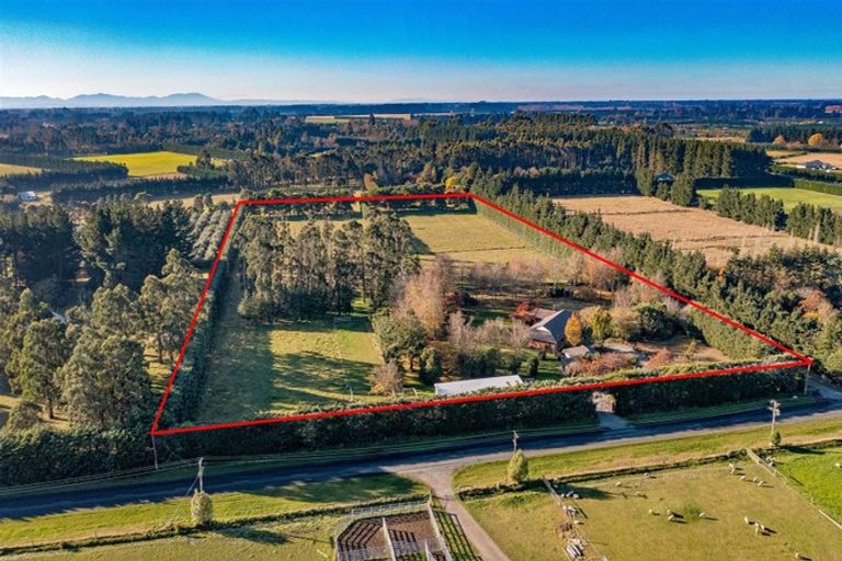 Photo of property in 842 Hoskyns Road, West Melton, Christchurch, 7675
