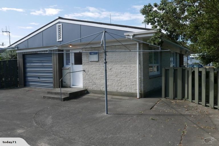 Photo of property in 9/23 Riverbend Road, Onekawa, Napier, 4110