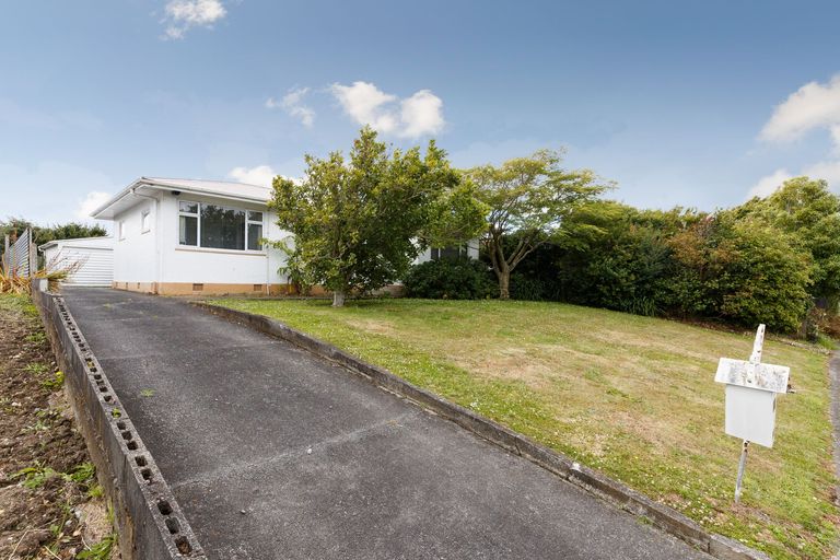 Photo of property in 170 Highbury Avenue, Highbury, Palmerston North, 4412