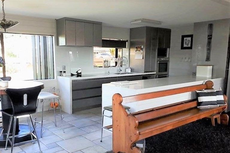 Photo of property in 112 Main South Road, Karoro, Greymouth, 7805
