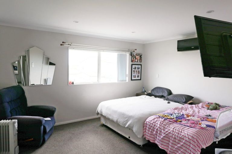 Photo of property in 23 Bukem Place, Favona, Auckland, 2024