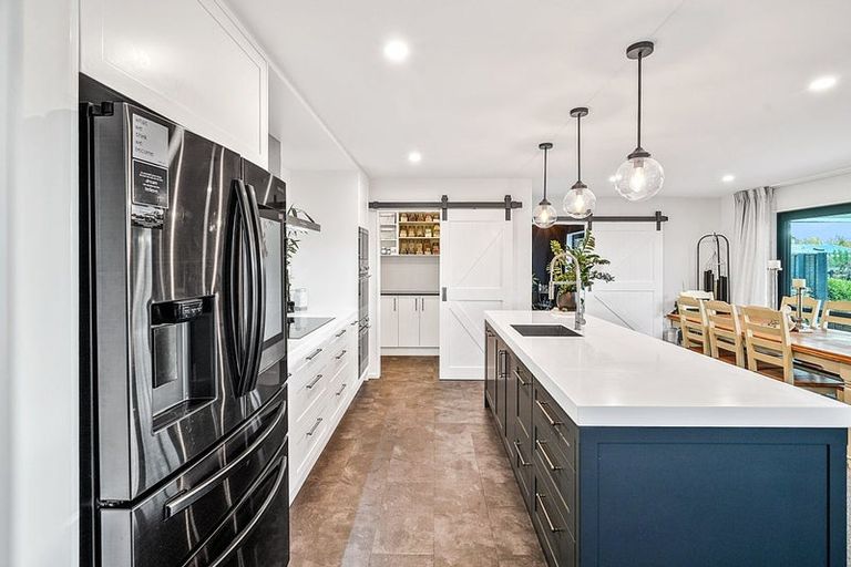 Photo of property in 81 Kingsdowne Drive, West Melton, 7618