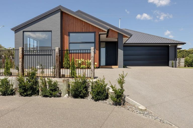 Photo of property in 16 Lusk Street, Rangiora, 7400