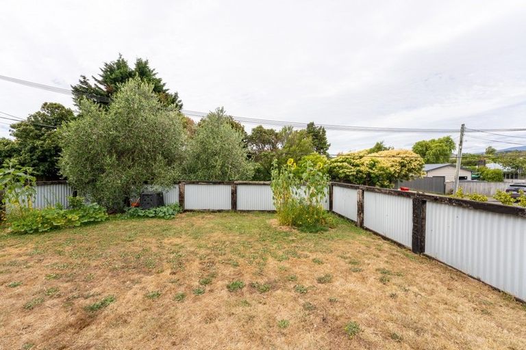 Photo of property in 18 Titoki Road, Raumati Beach, Paraparaumu, 5032
