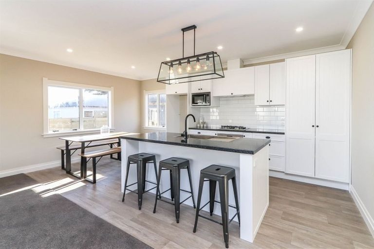 Photo of property in 3 Manatu Lane, Inglewood, 4330