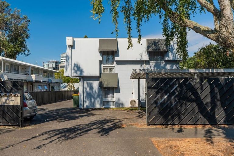 Photo of property in 25a Opoia Road, Hamilton East, Hamilton, 3216
