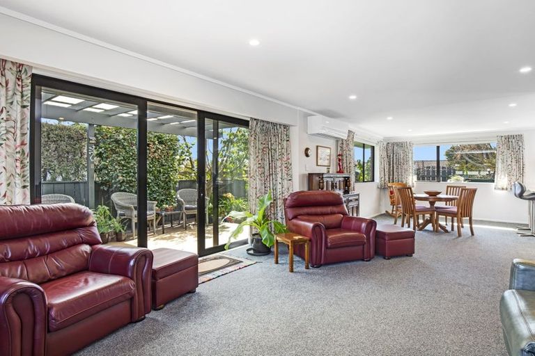 Photo of property in 45a Belvedere Avenue, Waikanae, 5036