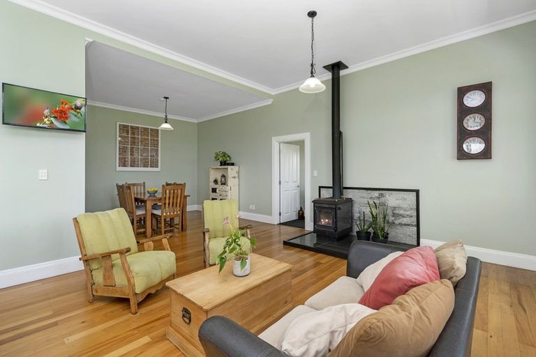 Photo of property in 79 Lincoln Road East, Everett Park, Inglewood, 4389