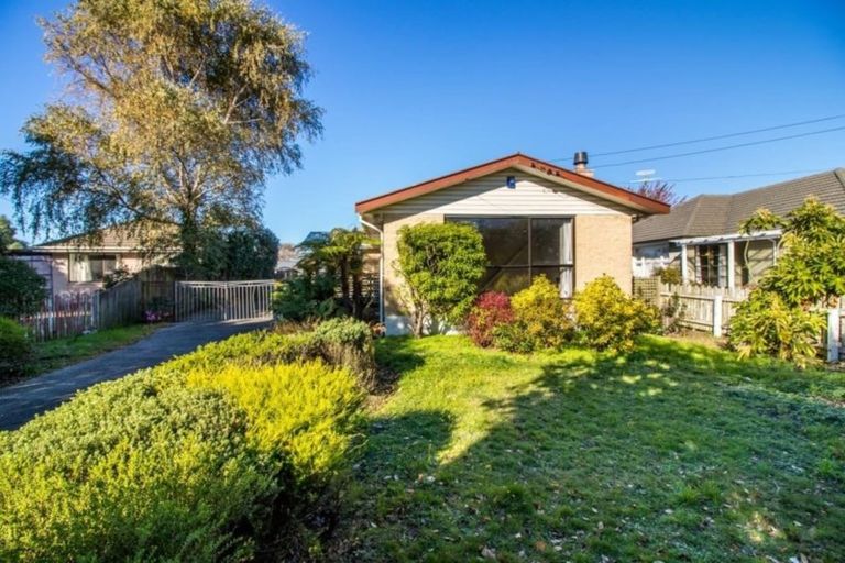 Photo of property in 190 Withells Road, Avonhead, Christchurch, 8042
