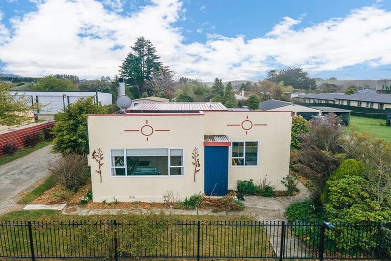 Photo of property in 38 Lincoln Street, Hampden, 9410