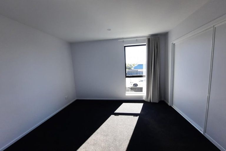 Photo of property in 2/107 Edgeware Road, St Albans, Christchurch, 8014