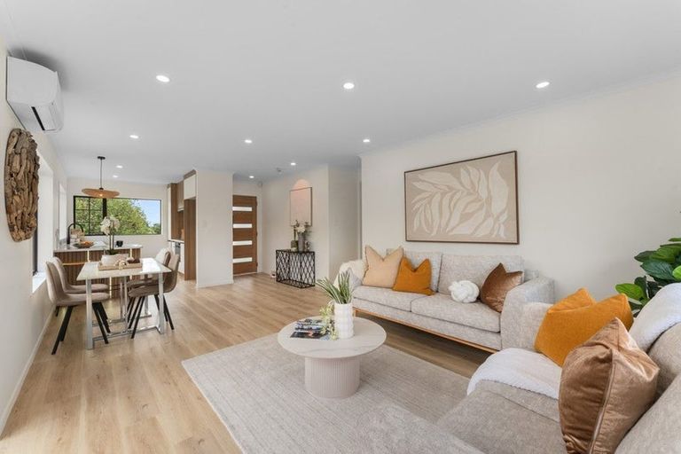 Photo of property in 21 Sandwick Drive, Weymouth, Auckland, 2103