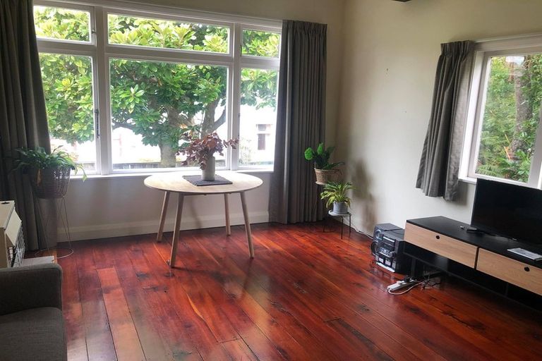 Photo of property in 145 Hataitai Road, Hataitai, Wellington, 6021