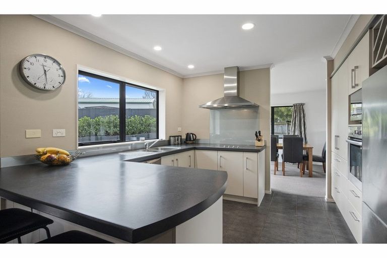 Photo of property in 7 Thornlea Grove, Waiuku, 2123