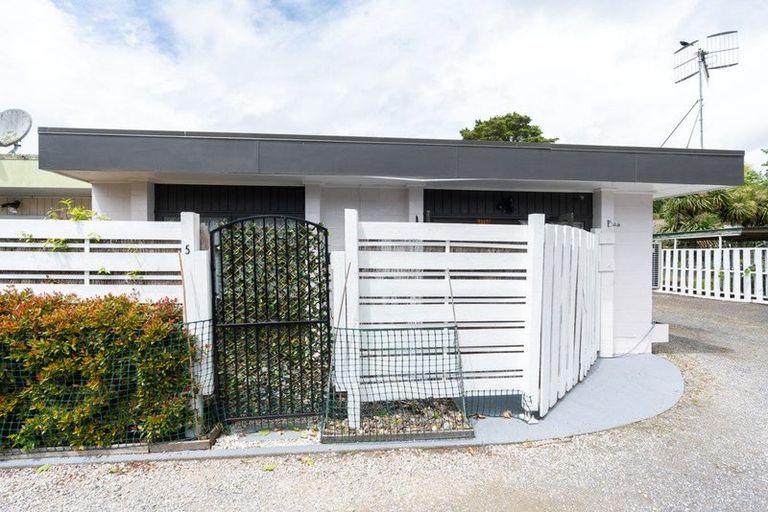 Photo of property in 5/875 Heaphy Terrace, Claudelands, Hamilton, 3214