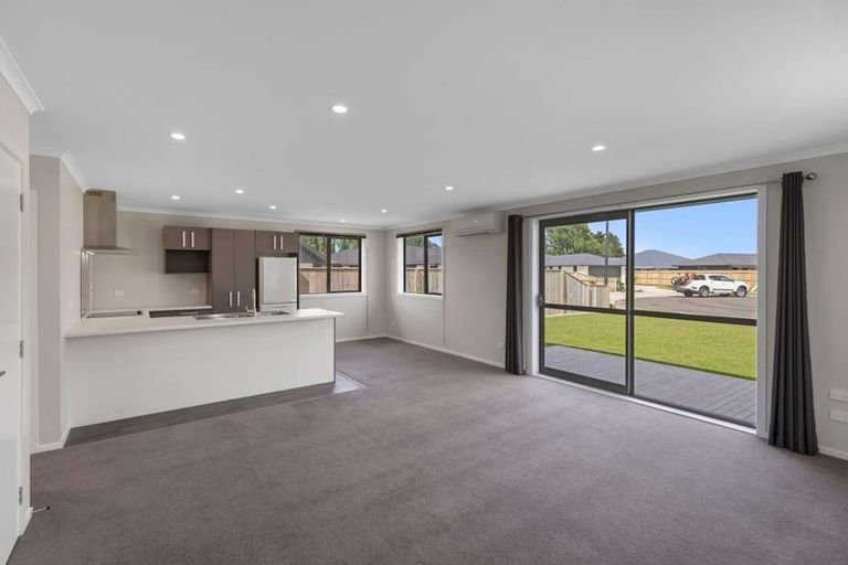 Photo of property in 35 Oldfield Lane, Marton, 4710