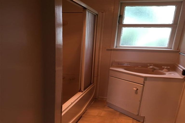 Photo of property in 85b Clevedon Road, Papakura, 2110