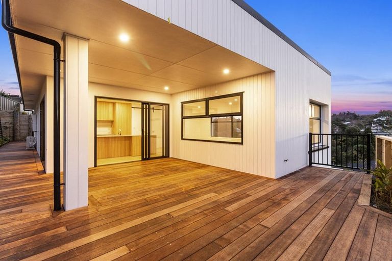 Photo of property in 228a Heta Road, Merrilands, New Plymouth, 4312