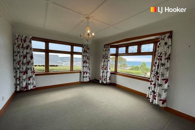 Photo of property in 64 Middleton Road, Kew, Dunedin, 9012