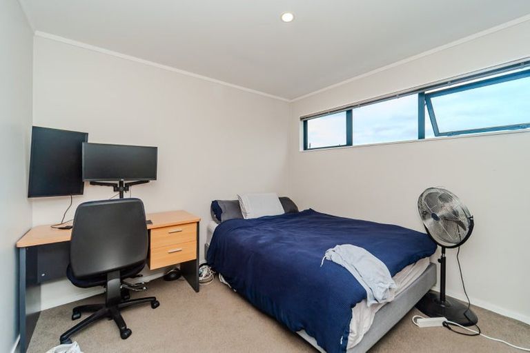 Photo of property in 24 Picton Avenue, Newtown, Wellington, 6021