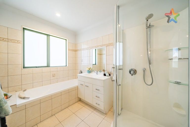 Photo of property in 109 Cypress Drive, Maungaraki, Lower Hutt, 5010