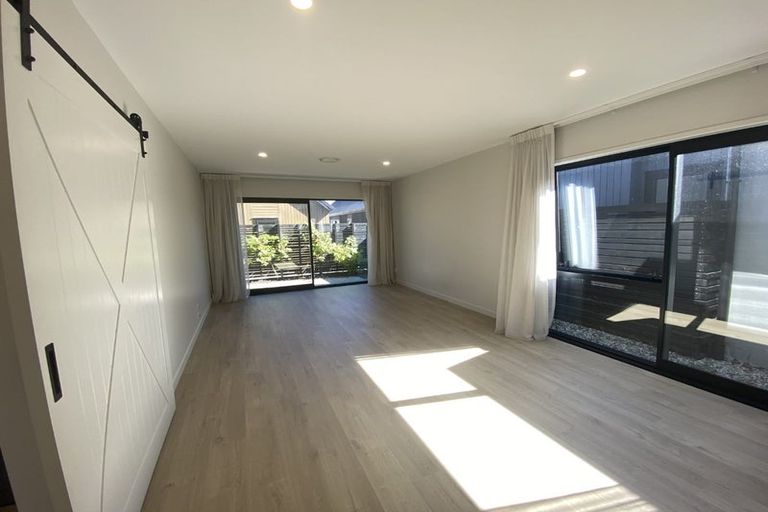 Photo of property in 20 Mulholland Drive, Jacks Point, 9371