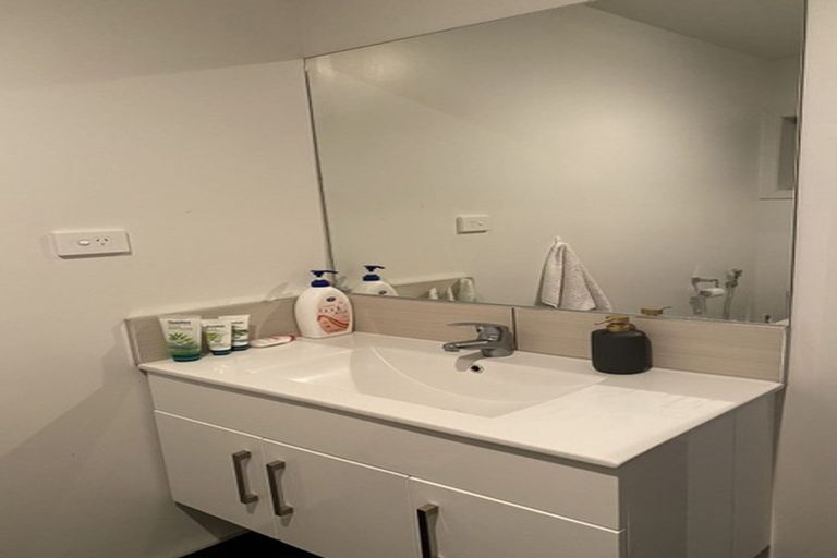 Photo of property in 4/1 June Place, Hamilton East, Hamilton, 3216