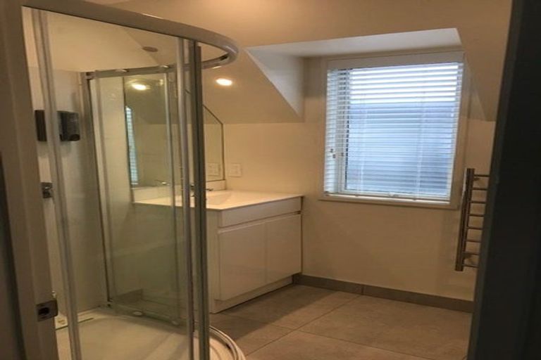 Photo of property in 1/122 Office Road, Merivale, Christchurch, 8014