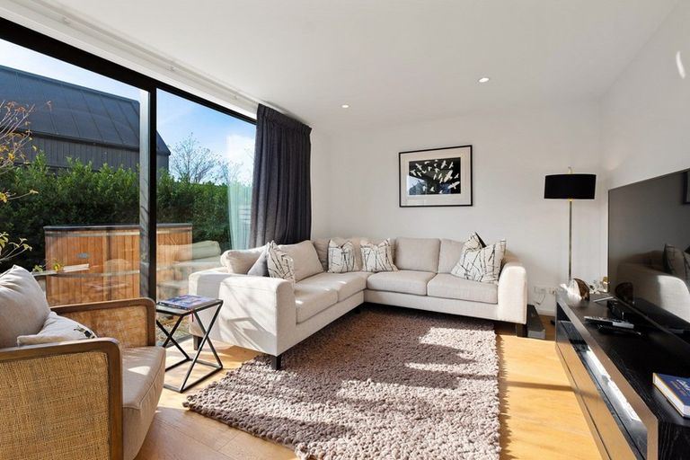 Photo of property in 54 Falconer Rise, Jacks Point, Queenstown, 9371