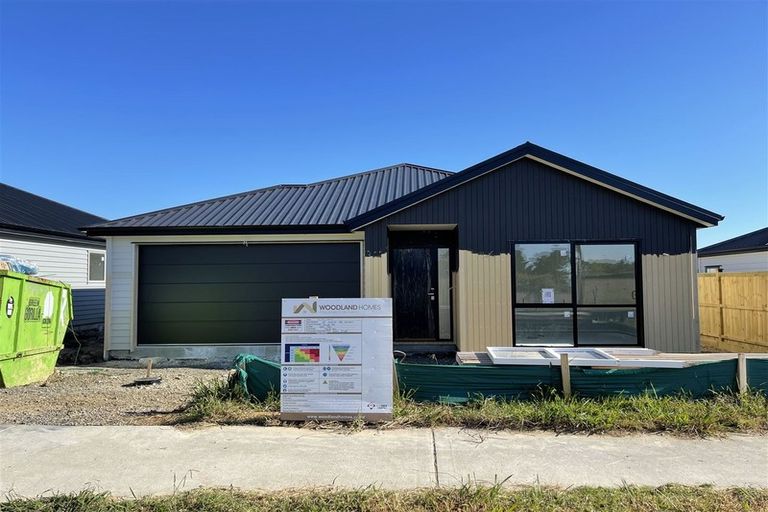 Photo of property in 63 Nobilo Road, Kumeu, 0810