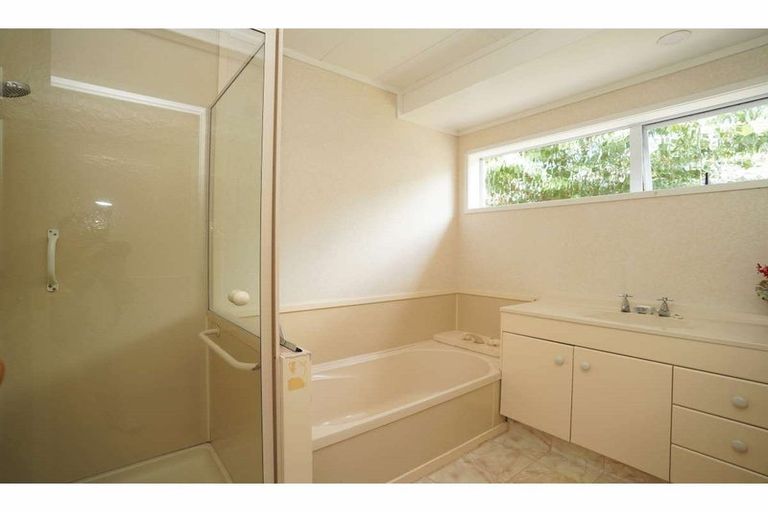 Photo of property in 10b Jacaranda Place, Kerikeri, 0230