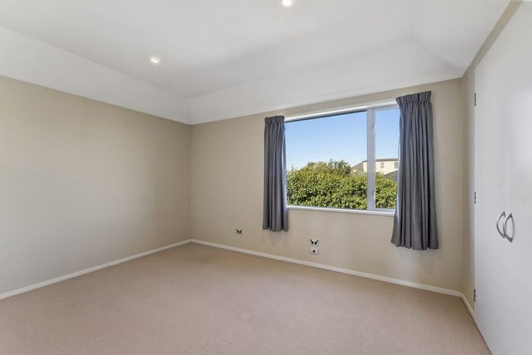 Photo of property in 94a Packe Street, Edgeware, Christchurch, 8013