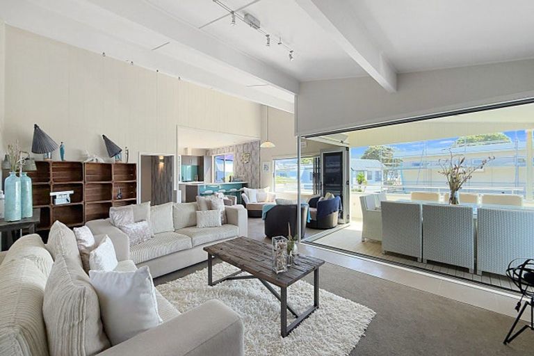 Photo of property in 203a Graham Street, Whangamata, 3620