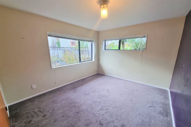 Photo of property in 15 Sailfish Drive, West Harbour, Auckland, 0618