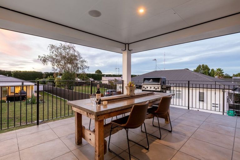 Photo of property in 60b Wilson Road South, Paengaroa, 3189