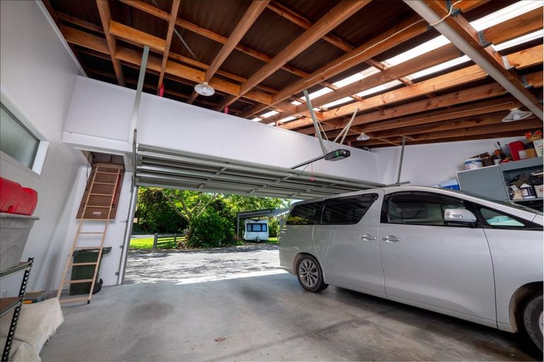 Photo of property in 13 Florance Avenue, Russell, 0202