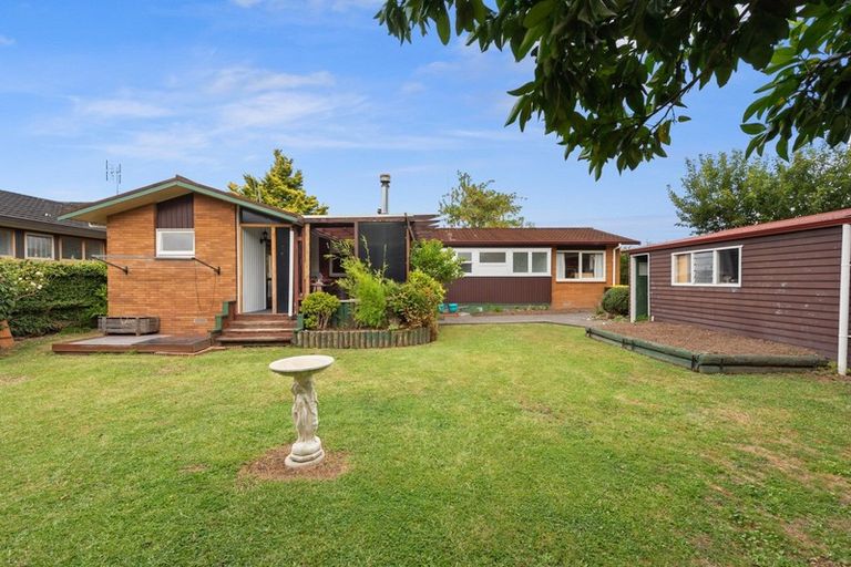 Photo of property in 3 Madill Road, St Andrews, Hamilton, 3200
